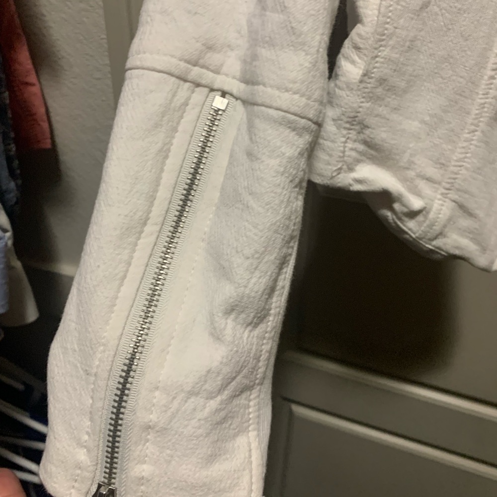 Blank NYC white mesh jacket - Picture 5 of 8